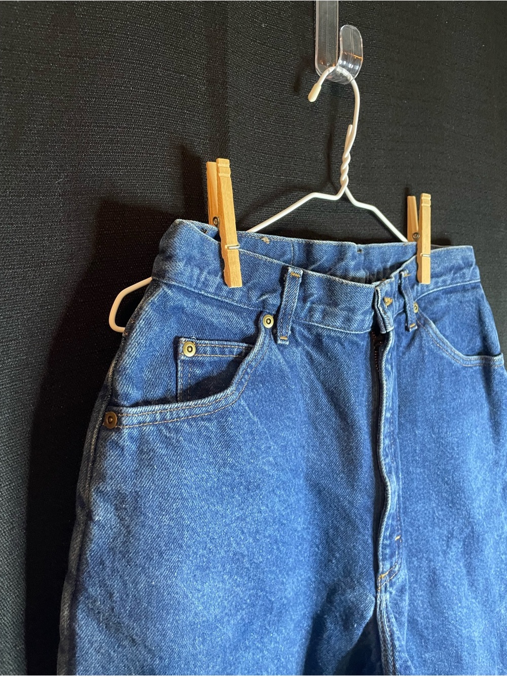 L.L. Bean Women's Straight-Leg Denim Jeans in Blue | small